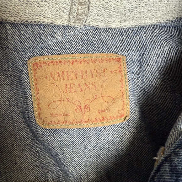 Amethyst Jeans Blue Denim Jacket with soft Gray Sleeves - Picture 6 of 7